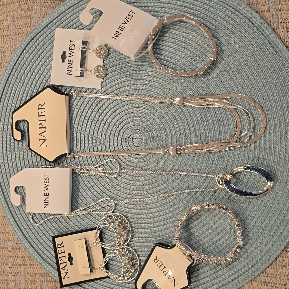 NAPIER AND NINE WEST BRANDS WOMEN'S SILVERTONE FASHION JEWELRY BUNDLE OF 6 ITEMS
